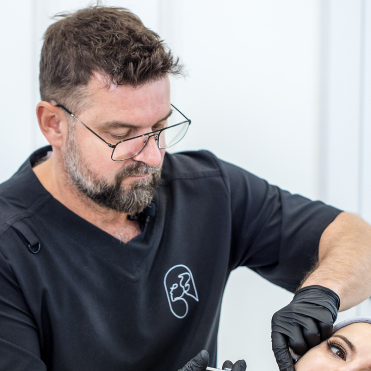 dr Wojciech Drzazga nici liftingujące